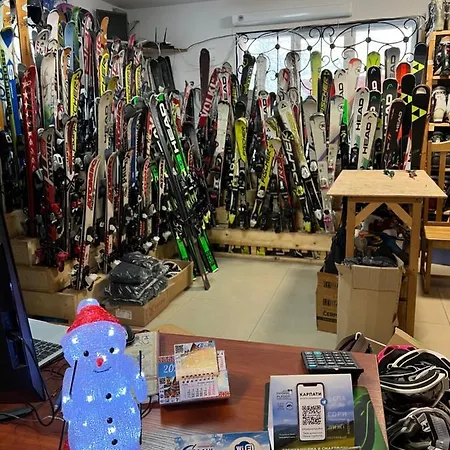 Гостинний Двір Стефані 3*