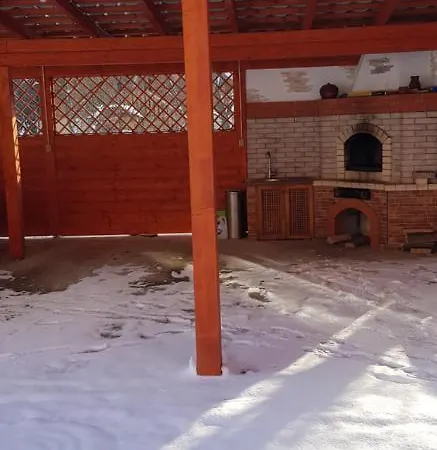 Guest house Гостинний Двір Стефані Tatariv