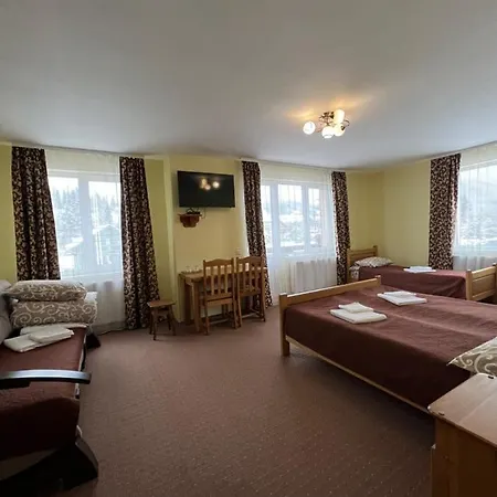 Гостинний Двір Стефані Guest house Tatariv