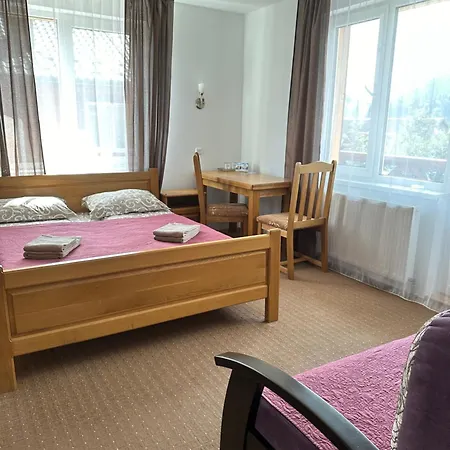 гостинний двір стефані تاتاريف