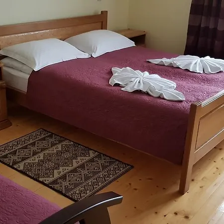 гостинний двір стефані 3*