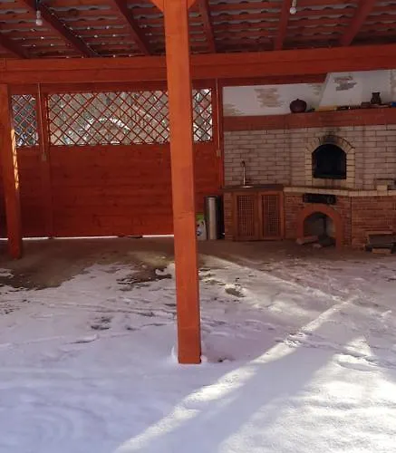 Guest house Гостинний Двір Стефані Tatariv