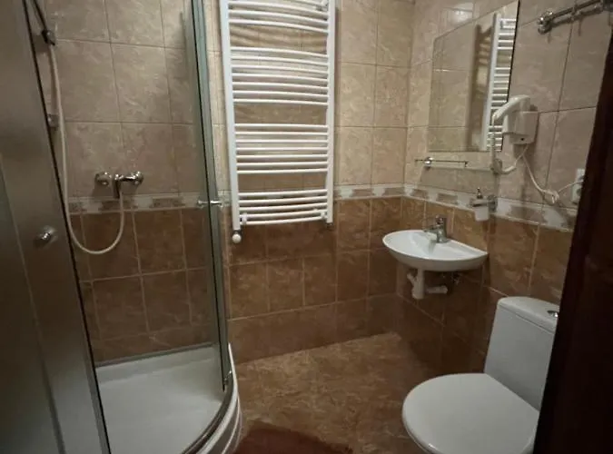 Гостинний Двір Стефані Tatariv